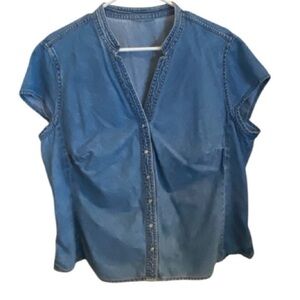 Vintage Blue Denim Pearl Snap Cap sleeve Shirt Boho Western coastal cowgirl Top